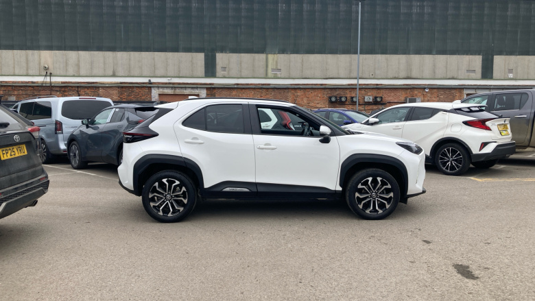 Toyota Yaris Cross 1.5 Hybrid Design 5dr CVT Hybrid Estate